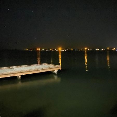 Lakeshore Inn Water Front Moses Lake Exteriör bild
